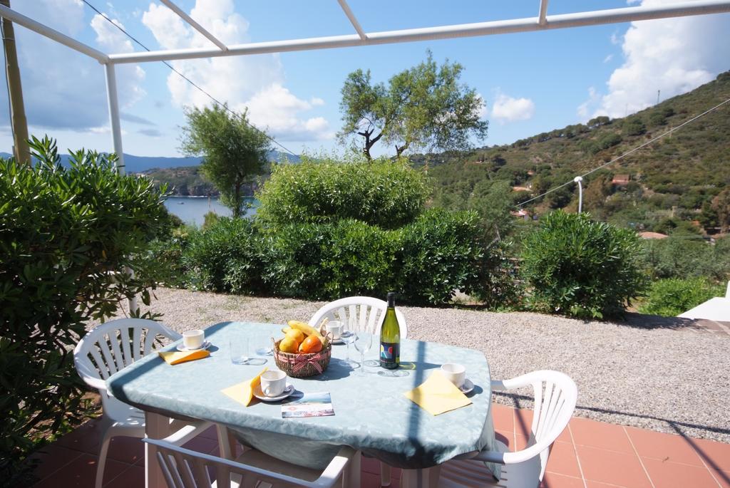 Casa Vacanze Dino Apartment Capoliveri  Bagian luar foto